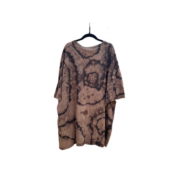 Tom Petty Reverse Dye Graphic T Shirt | Men’s Shirt | Geode Tie - Reverse Dye - Picture 2 of 2